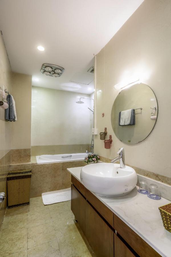 Canvas Cau Giay Apartments Hanoi Exterior photo